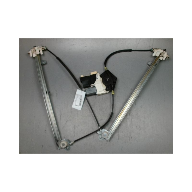 MECANISME+MOTEUR LEVE-GLACE AVANT GAUCHE PEUGEOT 807