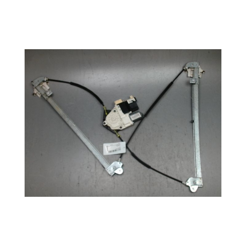 MECANISME+MOTEUR LEVE-GLACE AVANT GAUCHE PEUGEOT 807