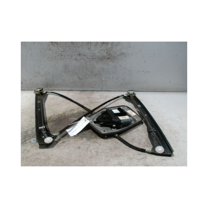 MECANISME+MOTEUR LEVE-GLACE AVANT DROIT VOLKSWAGEN GOLF V 2003-2009