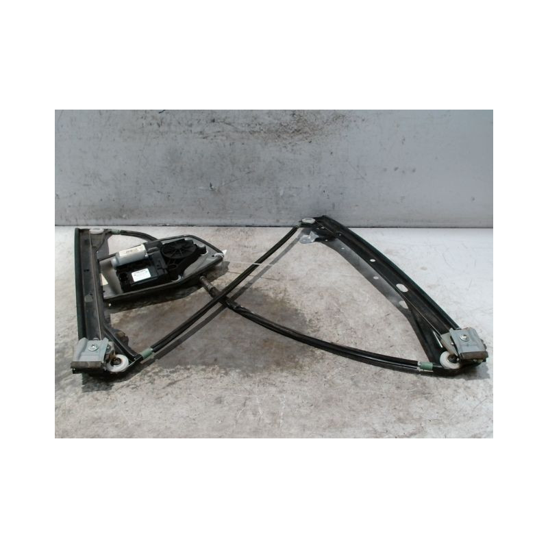 MECANISME+MOTEUR LEVE-GLACE AVANT DROIT VOLKSWAGEN GOLF V 2003-2009
