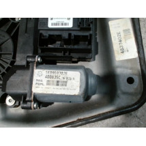 MECANISME+MOTEUR LEVE-GLACE AVANT DROIT VOLKSWAGEN GOLF V 2003-2009