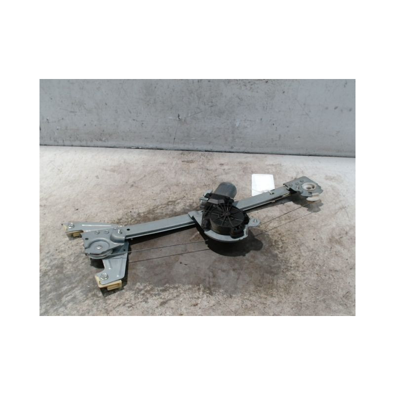 MECANISME+MOTEUR LEVE-GLACE AVANT DROIT CITROEN C1 3P