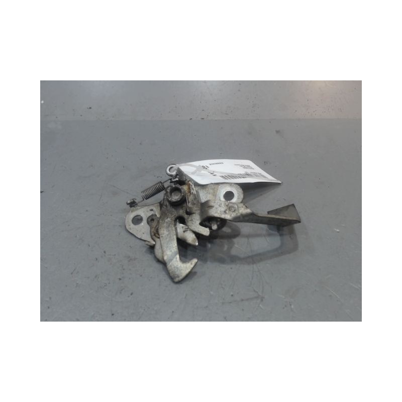 SERRURE CAPOT PEUGEOT 107