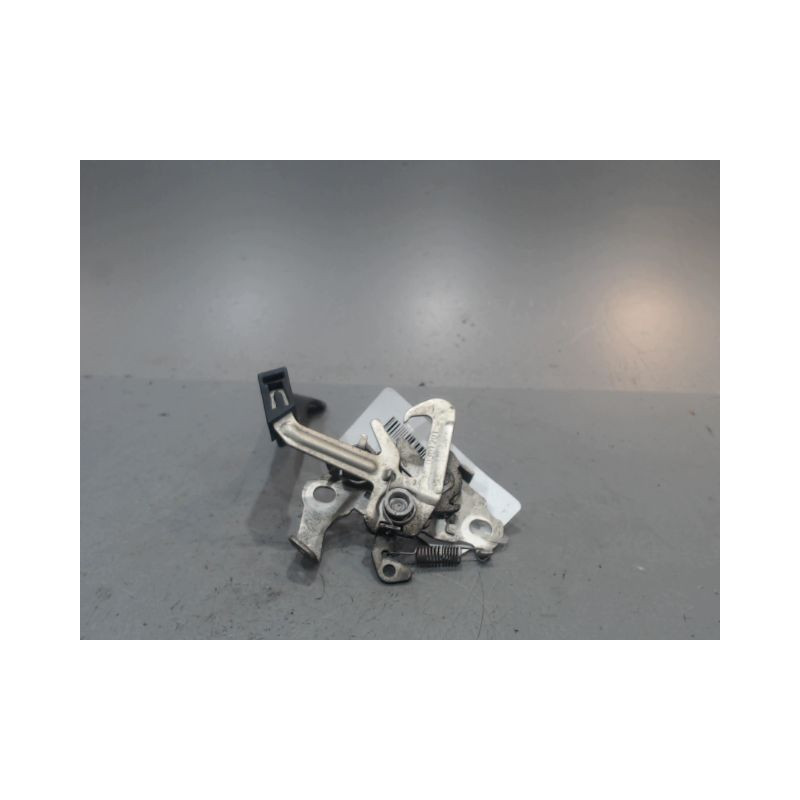 SERRURE CAPOT PEUGEOT 3008