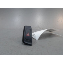 BOUTON DE WARNING AUDI A4