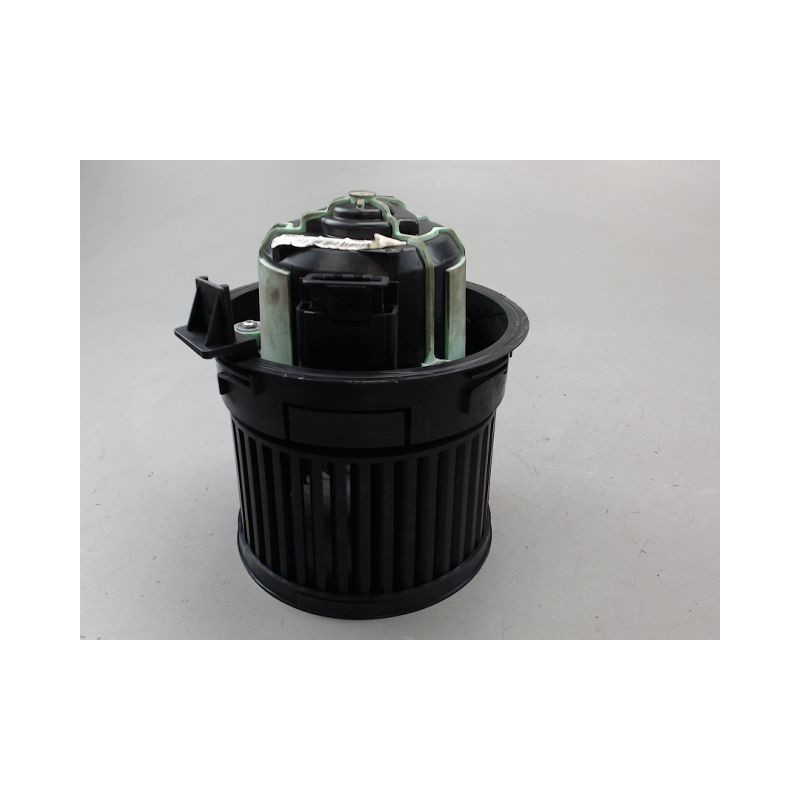 MOTEUR VENTILATEUR CHAUFFAGE CITROEN C4
