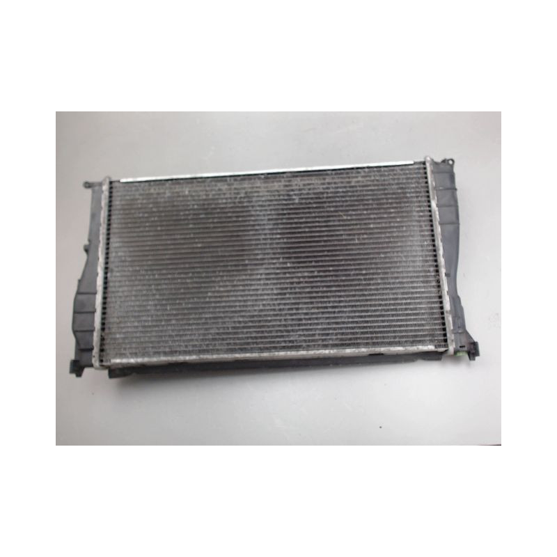 RADIATEUR B.M.W. SERIE 1