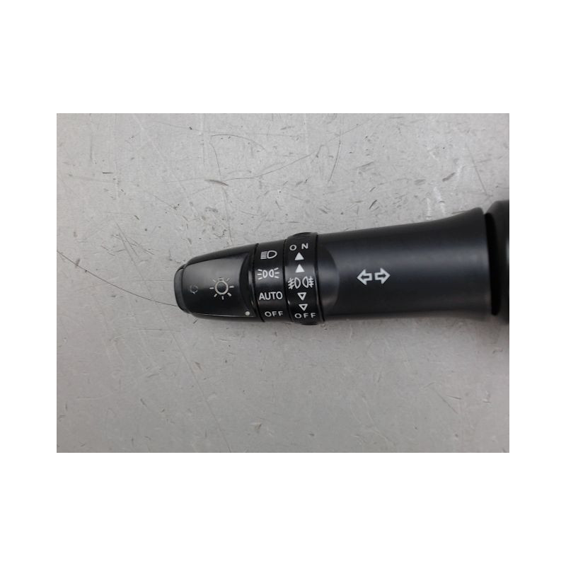 COMMANDE CLIGNOTANT PEUGEOT 4007