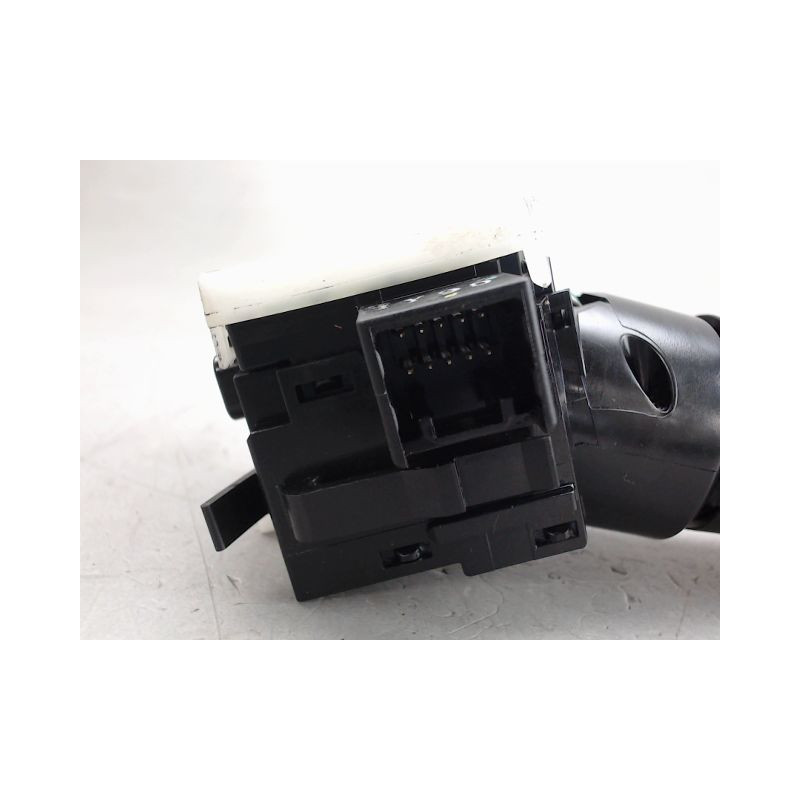 COMMANDE CLIGNOTANT PEUGEOT 4007