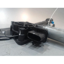 MECANISME+MOTEUR LEVE-GLACE AVANT GAUCHE B.M.W. SERIE 2