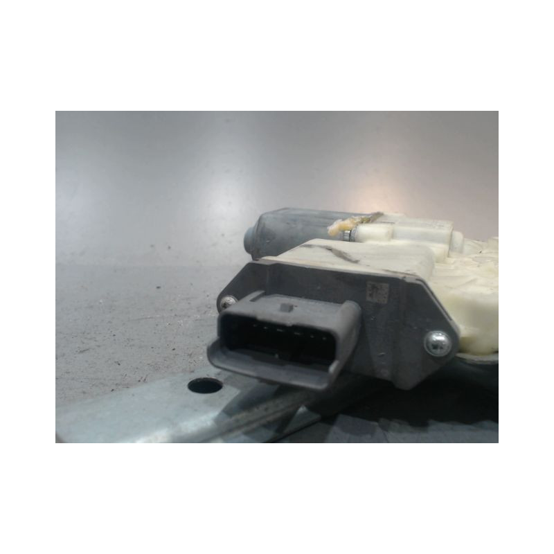 MECANISME+MOTEUR LEVE-GLACE AVANT DROIT PEUGEOT 5008