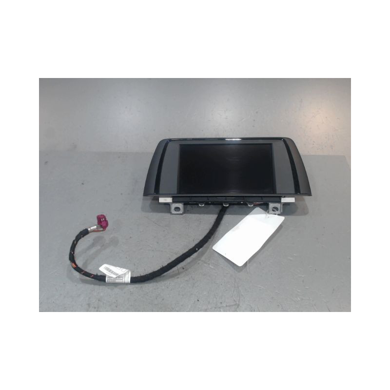ECRAN GPS B.M.W. SERIE 1