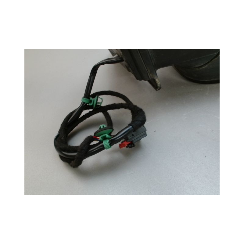 RETROVISEUR EXTERIEUR ELECTRIQUE GAUCHE VOLKSWAGEN PASSAT
