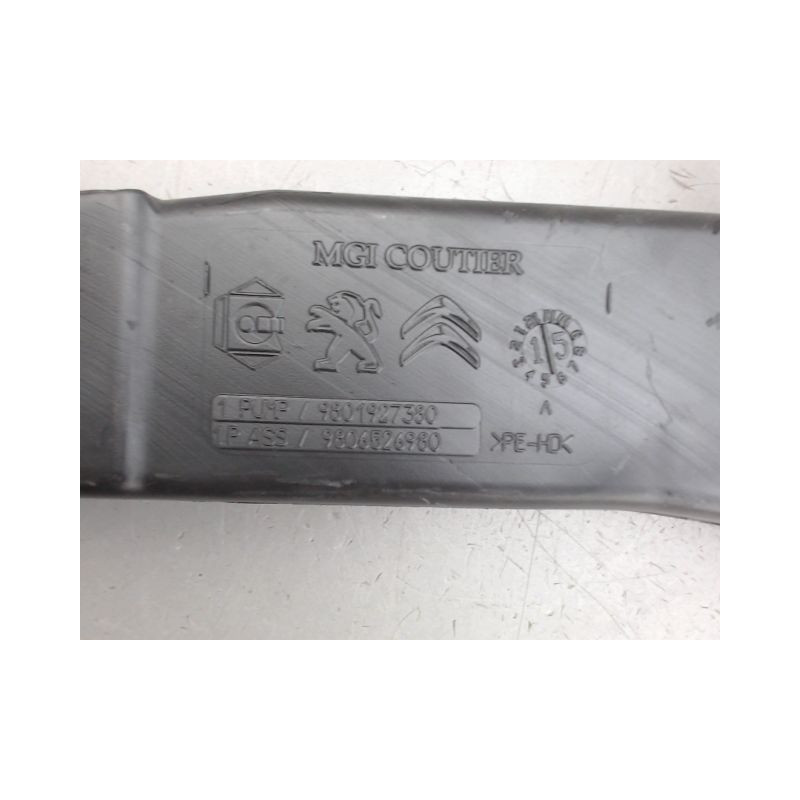 RESERVOIR LAVE-GLACE AVANT PEUGEOT 308