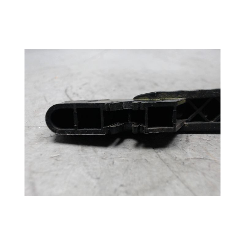 BRAS ESSUIE-GLACE ARRIERE PEUGEOT 208
