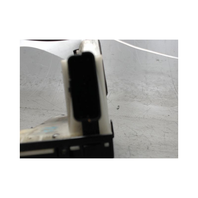 SYSTEME CONDAMNATION AVANT DROIT PEUGEOT 2008