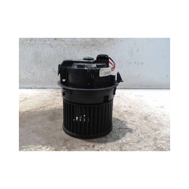 MOTEUR VENTILATEUR CHAUFFAGE PEUGEOT 208