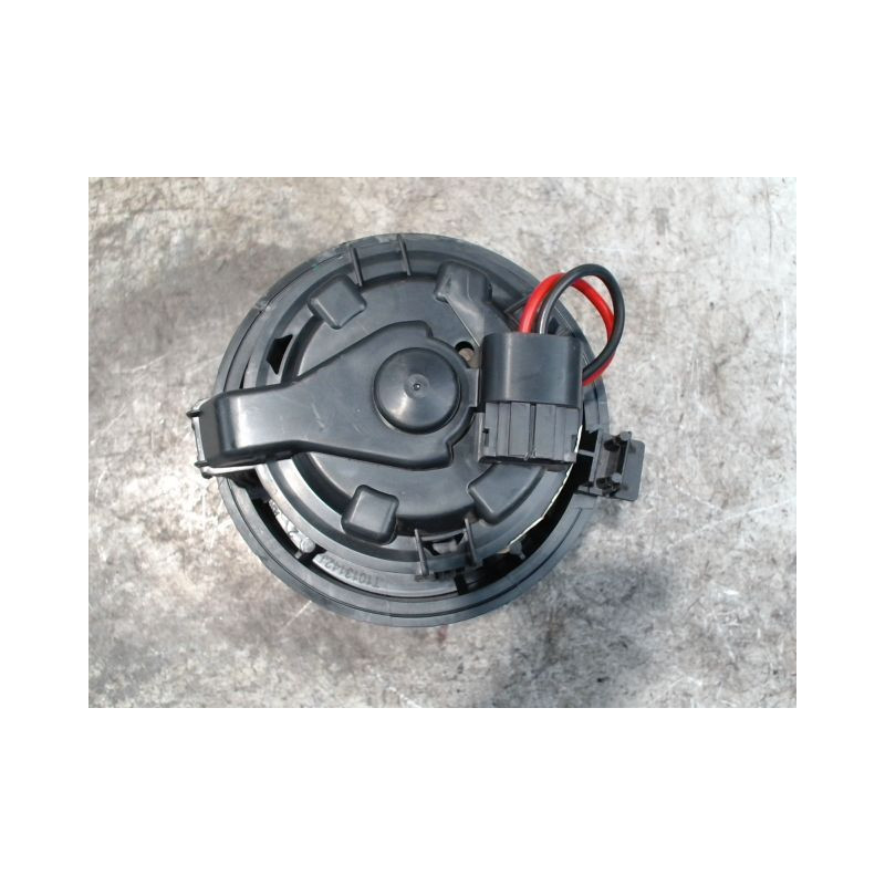 MOTEUR VENTILATEUR CHAUFFAGE PEUGEOT 208