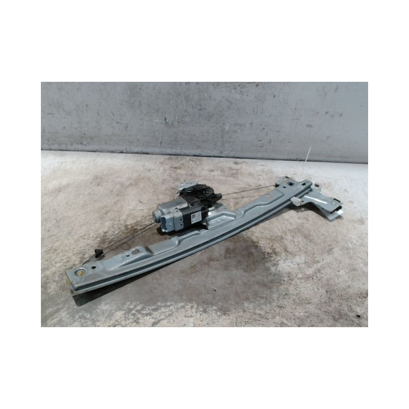 MECANISME+MOTEUR LEVE-GLACE AVANT DROIT PEUGEOT 207 2011-