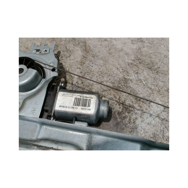 MECANISME+MOTEUR LEVE-GLACE AVANT DROIT PEUGEOT 207 2011-