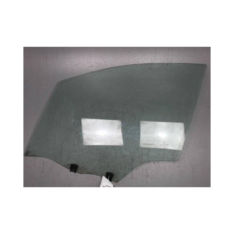 GLACE PORTE AVG PEUGEOT 208