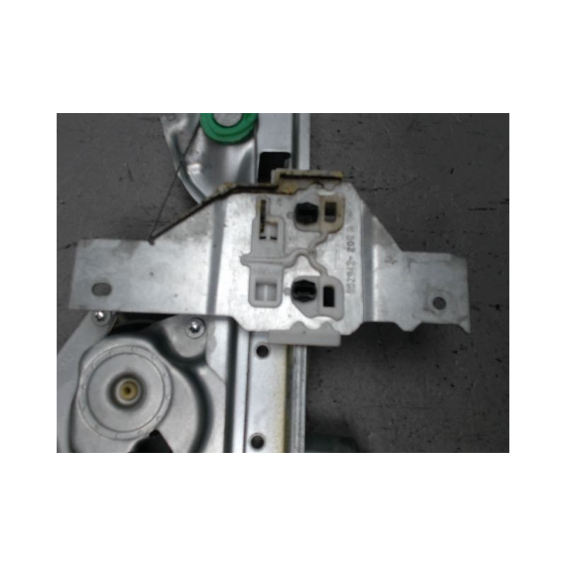 MECANISME+MOTEUR LEVE-GLACE ARRIERE DROIT PEUGEOT 5008 2009-