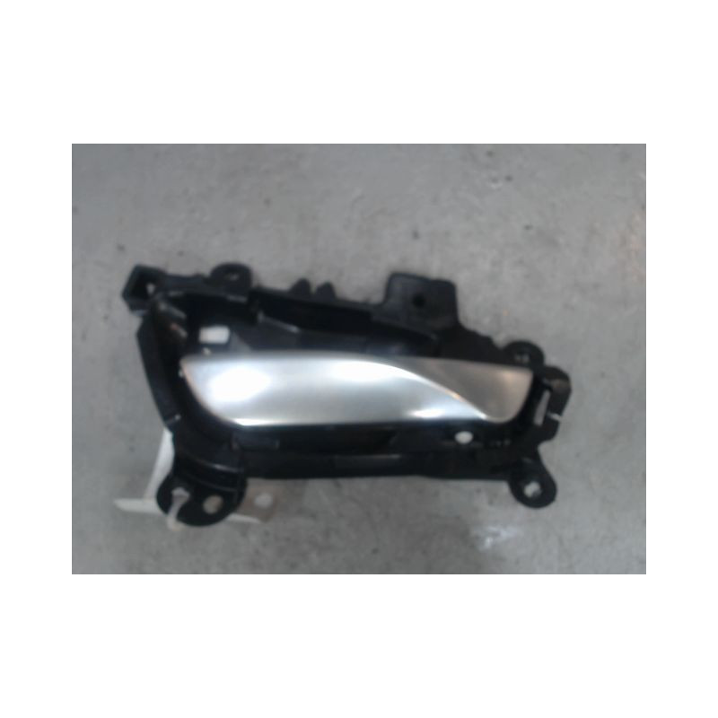 POIGNEE INTERIEURE PORTE AVANT DROIT B.M.W. SERIE 1
