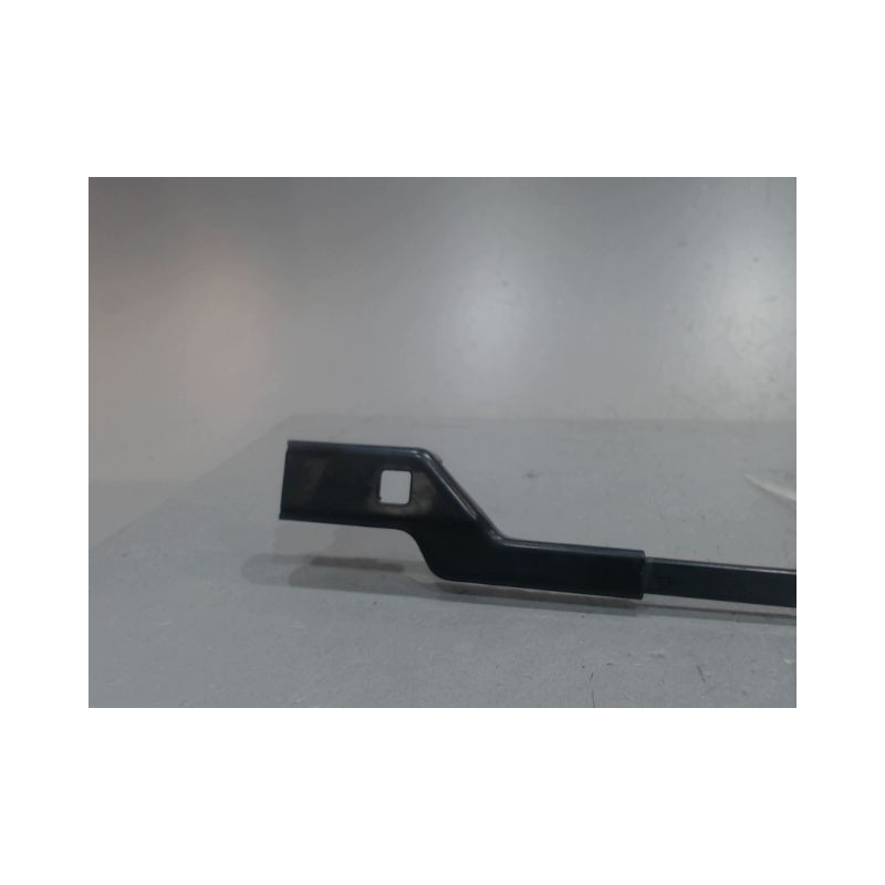 BRAS ESSUIE-GLACE AVANT DROIT B.M.W. SERIE 2