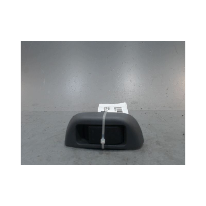 COMMANDE LEVE-GLACE PORTE AVG PEUGEOT 107