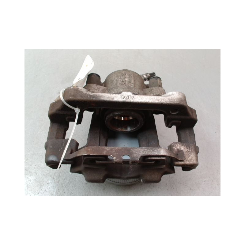 ETRIER DE FREIN AVANT GAUCHE BMW SERIE 1