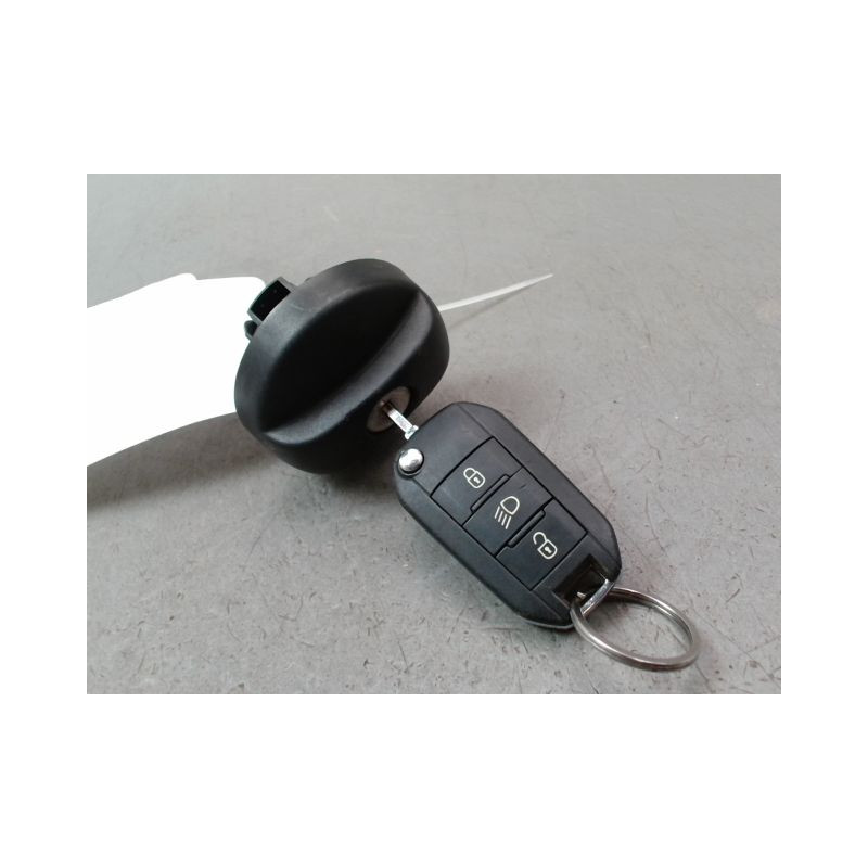 BOUCHON RESERVOIR A CARBURANT PEUGEOT 2008 Phase 1 2013-...
