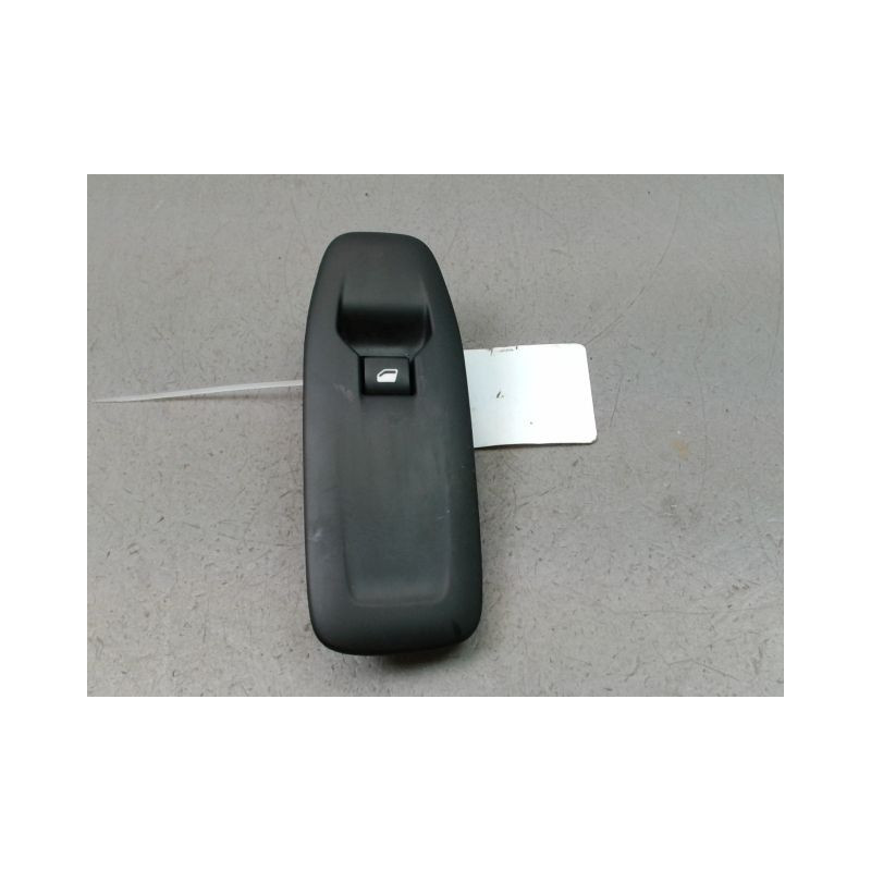 COMMANDE LEVE-GLACE PORTE AVD PEUGEOT 2008 Phase 1 2013-...