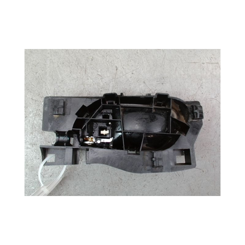 POIGNEE INTERIEURE PORTE ARRIERE DROIT PEUGEOT 3008 BREAK I PHASE 2 2013-...