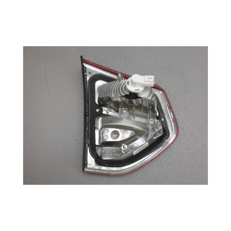 FEU ARRIERE INTERIEUR DROIT CITROEN C4