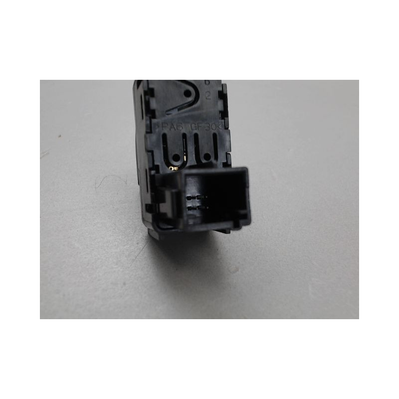 COMMANDE LEVE-GLACE PORTE ARG CITROEN C4