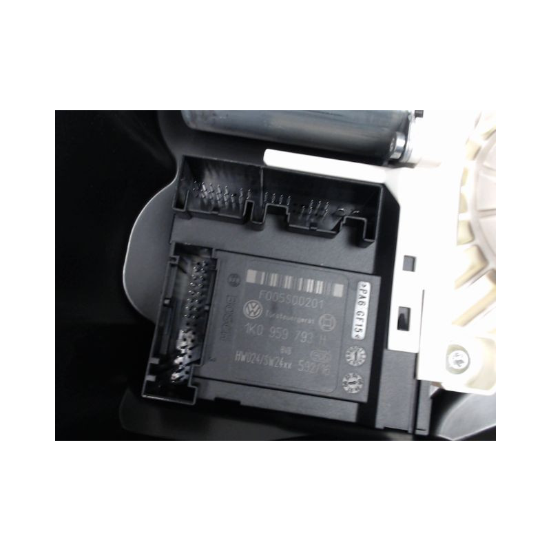 MECANISME+MOTEUR LEVE-GLACE AVANT GAUCHE SEAT LEON