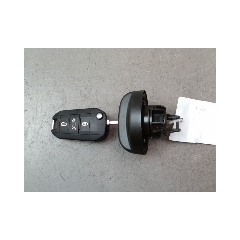 BOUCHON RESERVOIR A CARBURANT PEUGEOT 208 Phase 1 2012-...