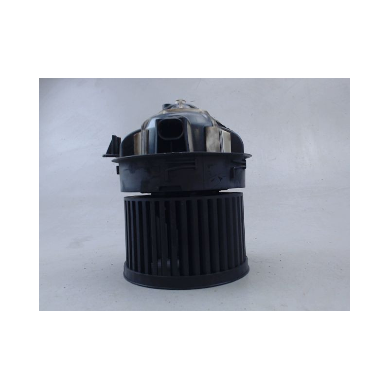 MOTEUR VENTILATEUR CHAUFFAGE PEUGEOT 308