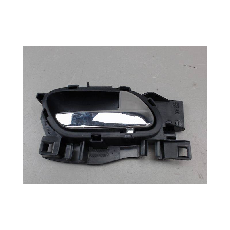 POIGNEE INTERIEURE PORTE AVANT DROIT PEUGEOT 5008