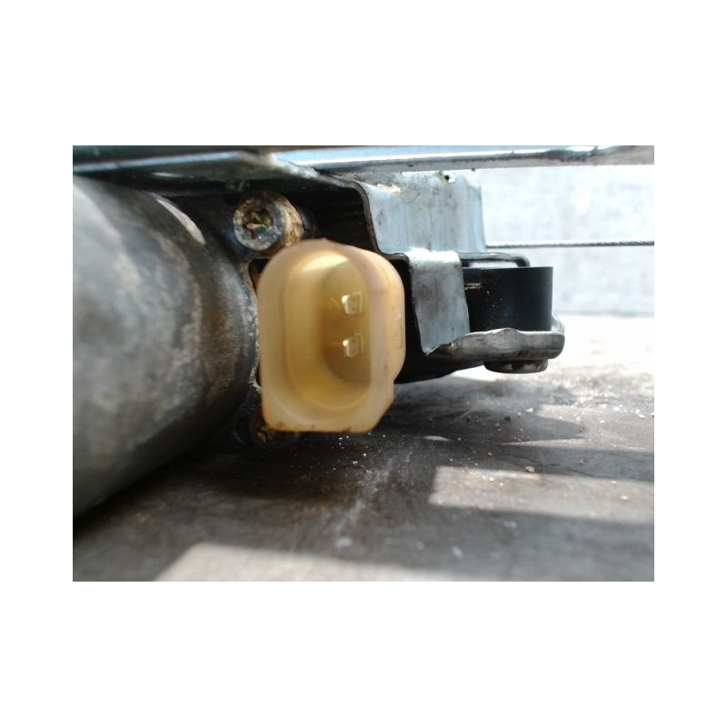MECANISME+MOTEUR LEVE-GLACE ARRIERE DROIT BMW SERIE 3 (E46) 98-2001
