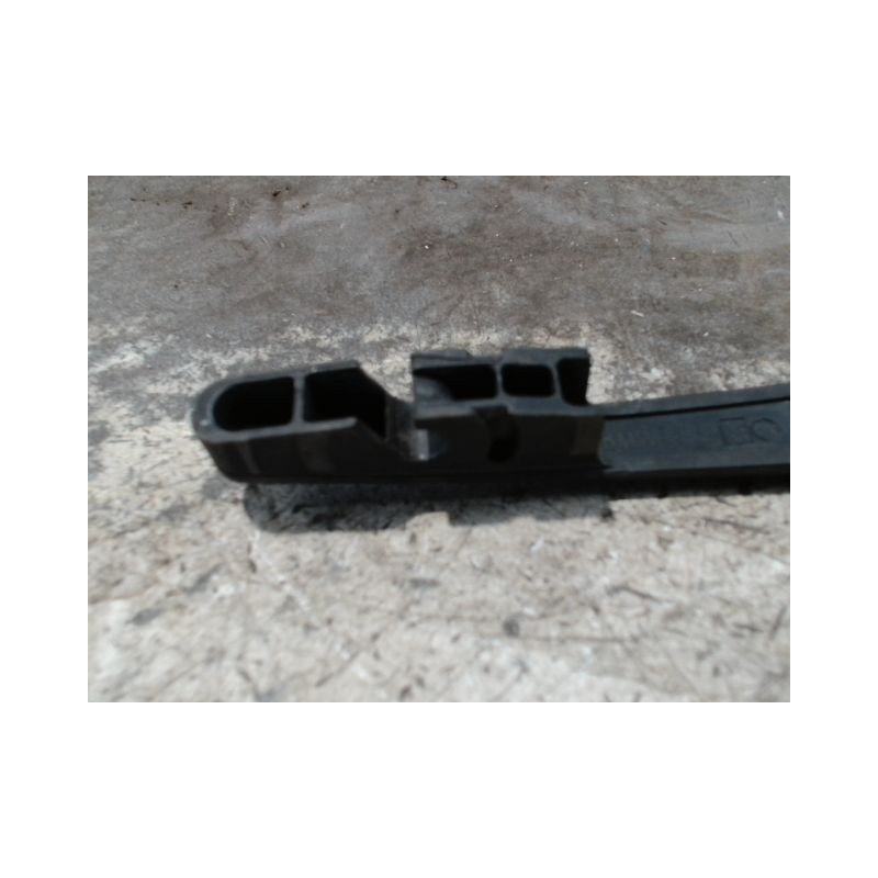 BRAS ESSUIE-GLACE ARRIERE BMW SERIE 1