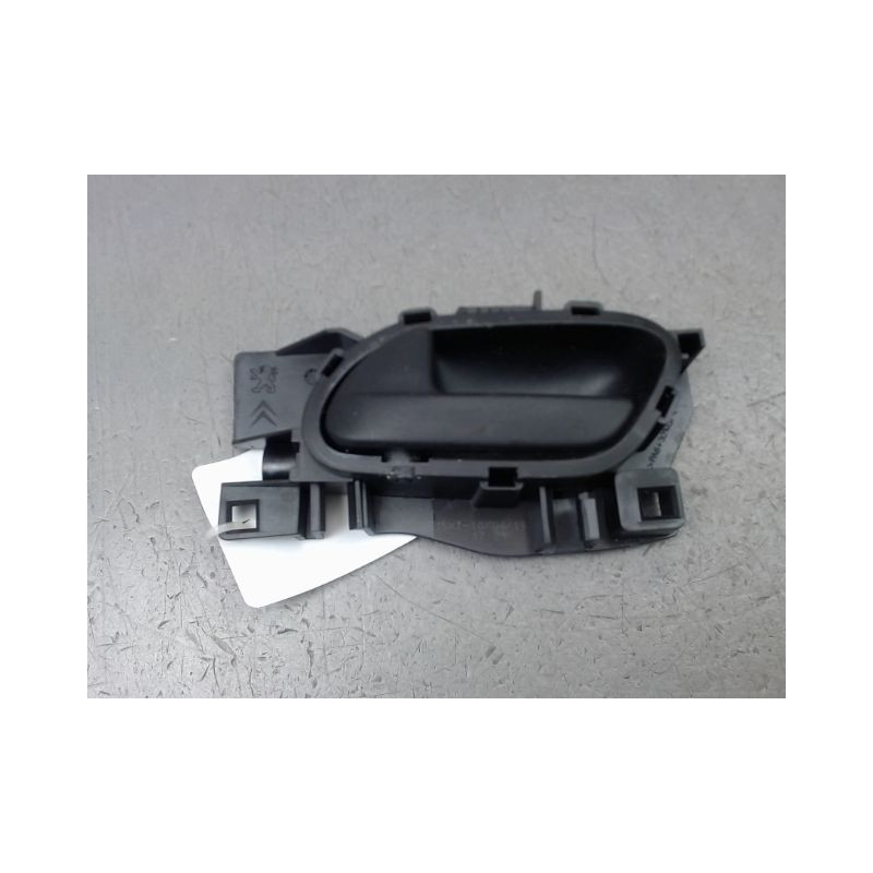 POIGNEE INTERIEURE PORTE ARRIERE DROIT PEUGEOT 208 Phase 1 2012-...