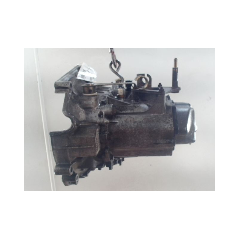 BOITE A VITESSE MECANIQUE PEUGEOT 205 1.1
