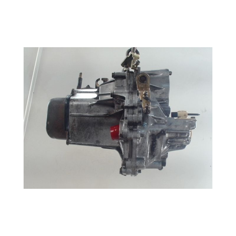 BOITE A VITESSE MECANIQUE PEUGEOT 205 1.1