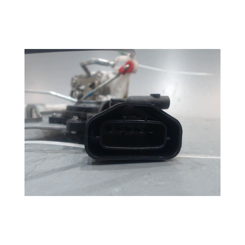 SYSTEME CONDAMNATION AVANT GAUCHE PEUGEOT 107