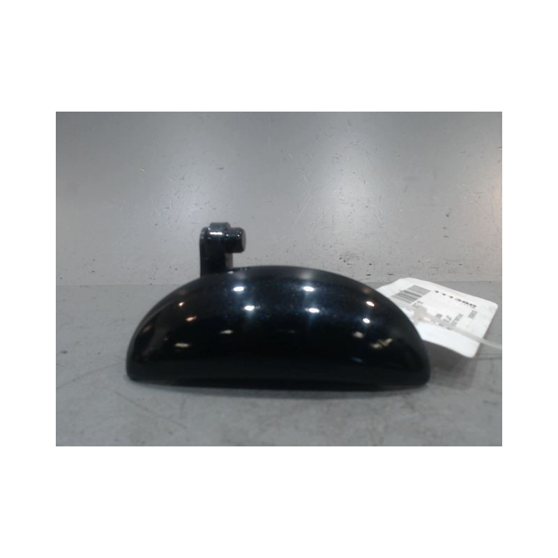 POIGNEE EXTERIEURE PORTE AVANT DROIT PEUGEOT 107