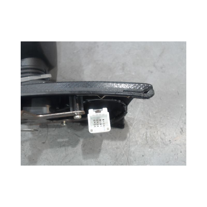 COMPTE TOURS PEUGEOT 107