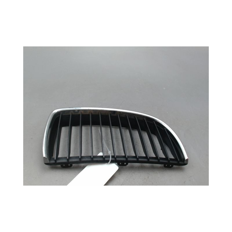 GRILLE CALANDRE DROIT BMW SERIE 3 BERL. V Phase 1 (E90) 2005-2008