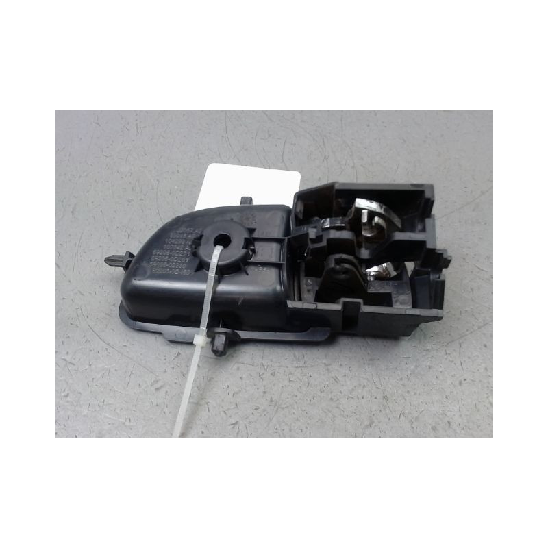 POIGNEE INTERIEURE PORTE ARRIERE DROIT PEUGEOT 108