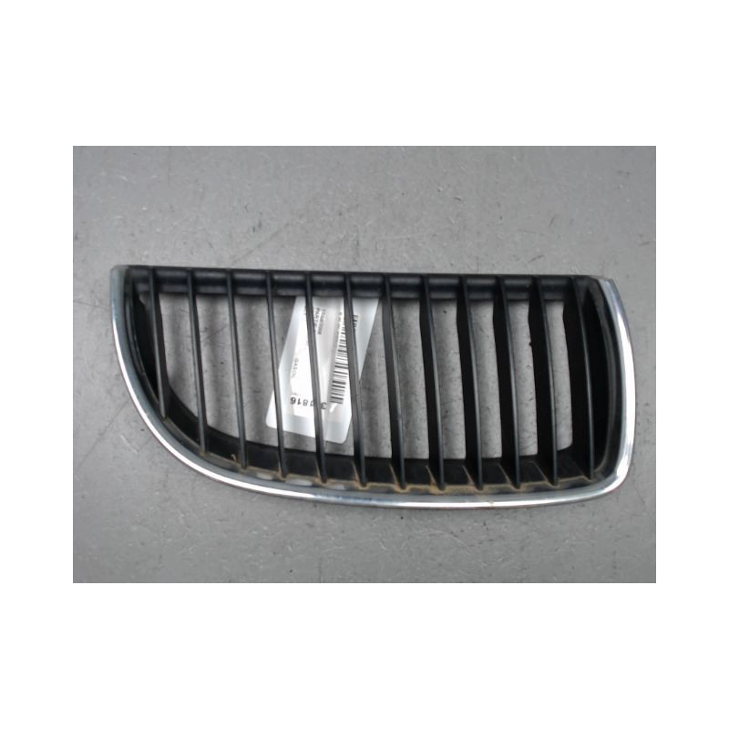 GRILLE CALANDRE DROIT B.M.W. SERIE 3